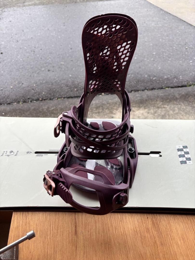 BURTON [スノーボード用 バインディングのみ] Mサイズ