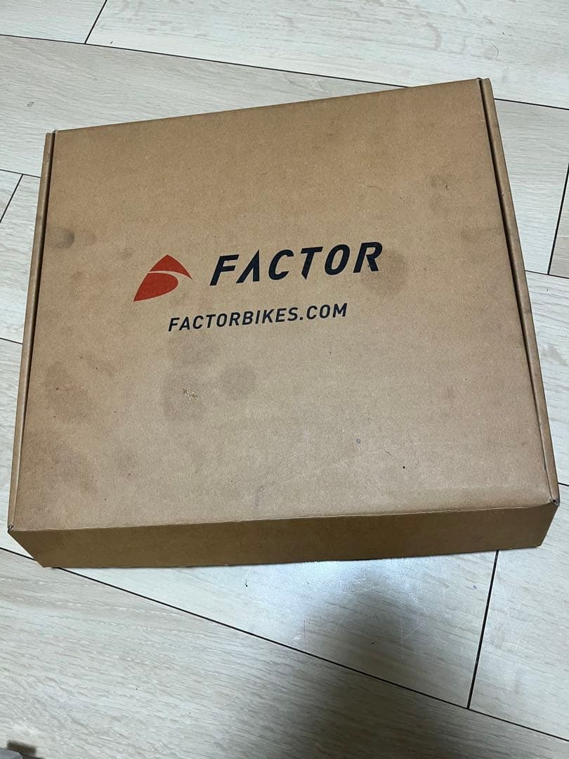 FACTOR OSTRO VAM 52サイズ　ロードバイクフレーム　ファクター