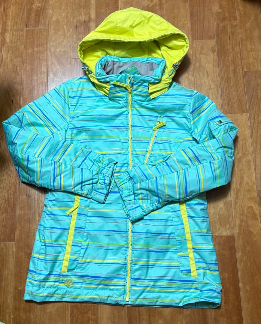 〔美品〕スキーウェア　レディース　サイズS デサント