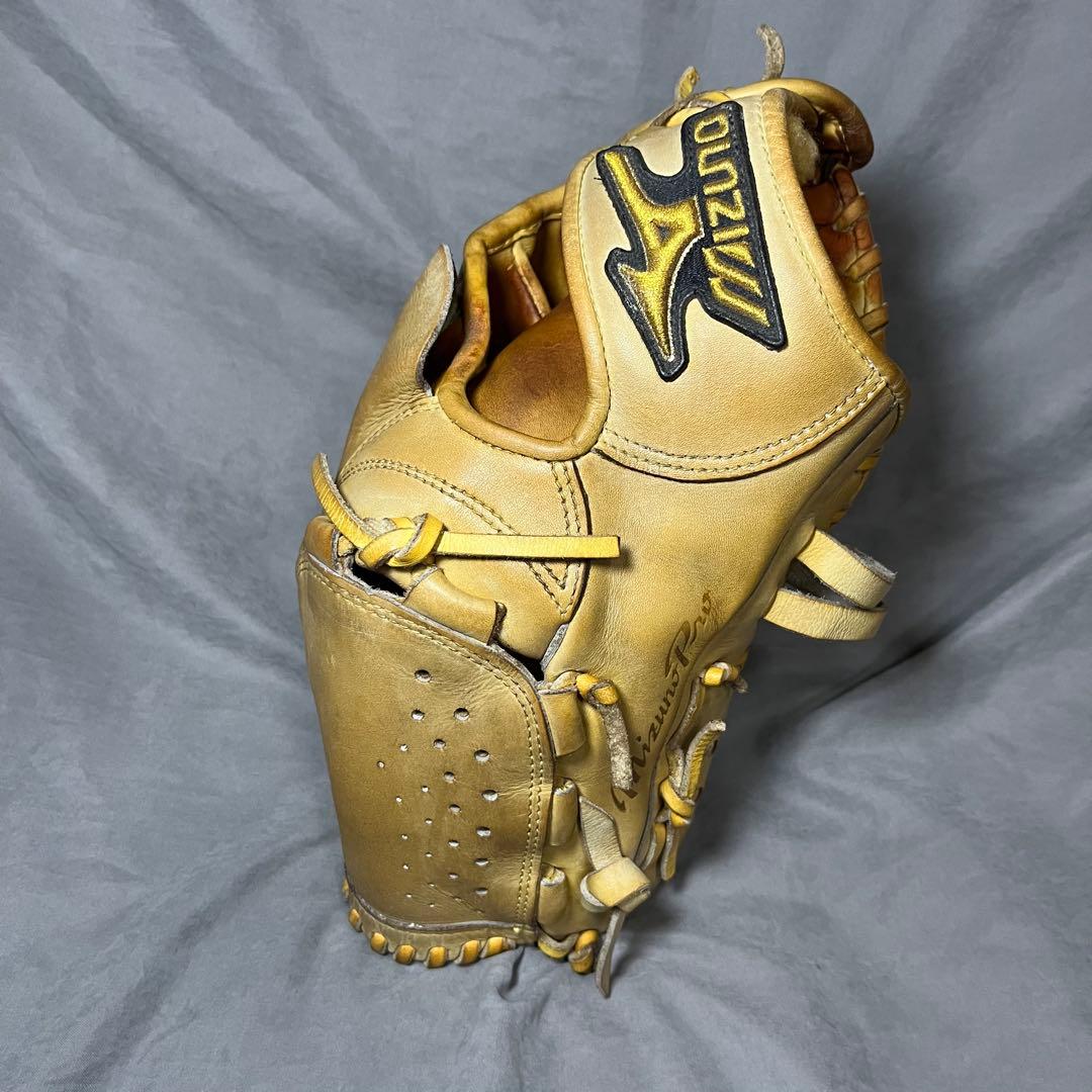 ミズノプロ　硬式投手用グラブ　旧タグラベル　左投げ用　左利き