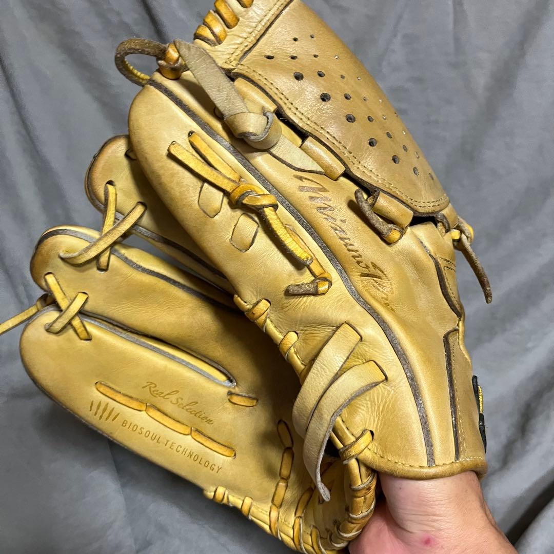 ミズノプロ　硬式投手用グラブ　旧タグラベル　左投げ用　左利き