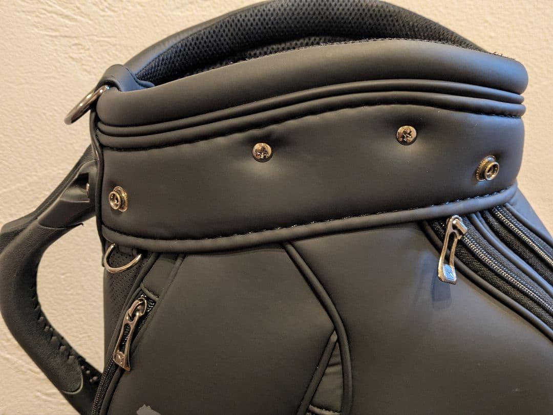 プーマ　PUMA　２０２２年モデル　キャディバッグ　ブラック　９．５型