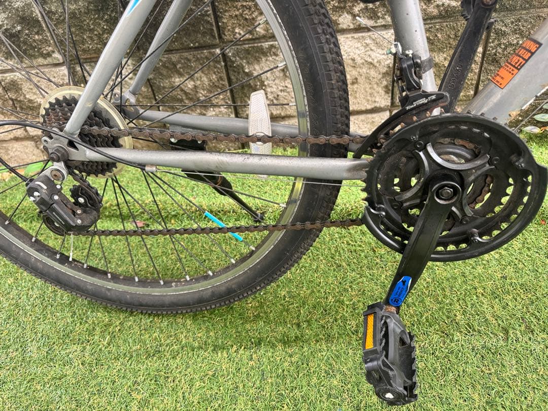 クロスバイク 27.5インチ シマノ21段変速 Ｖブレーキ バイク 通勤 通学