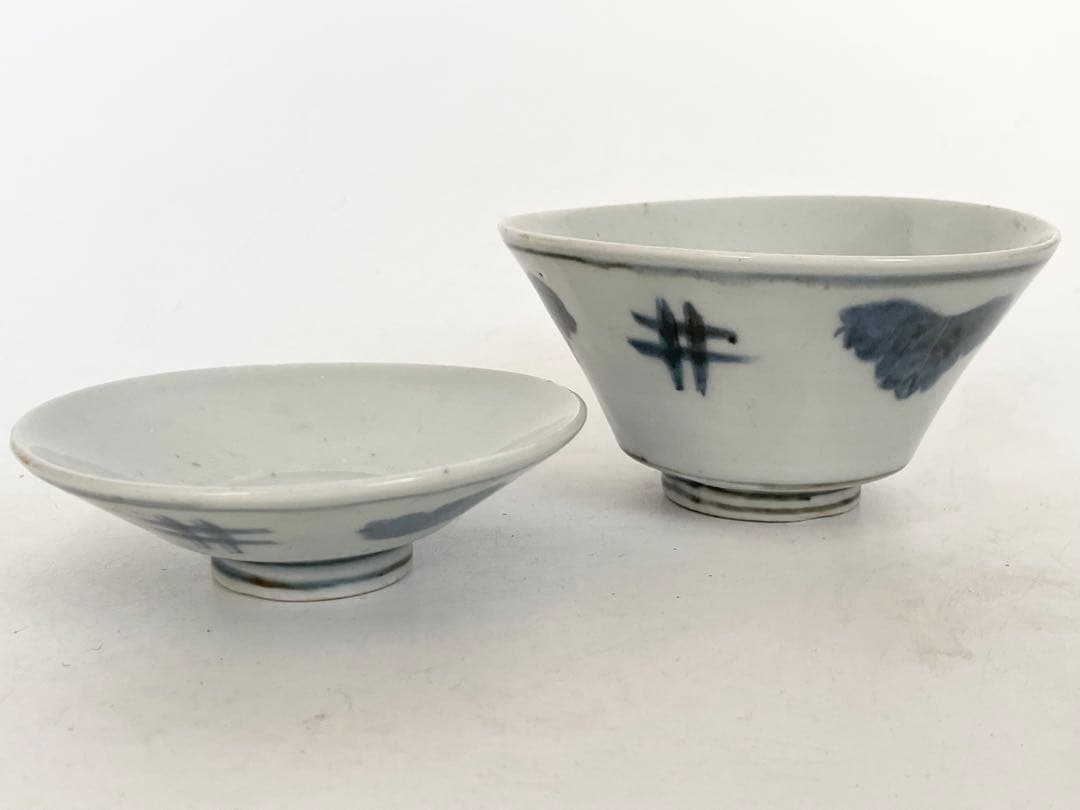 骨董　アンティーク　古伊万里　こんにゃく印判　井桁文様　蓋茶碗　初期伊万里　民藝