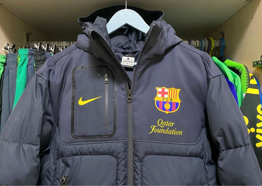 Nike FCBarcelona メッシ&グアルディオラ 支給品ベンチコート古着