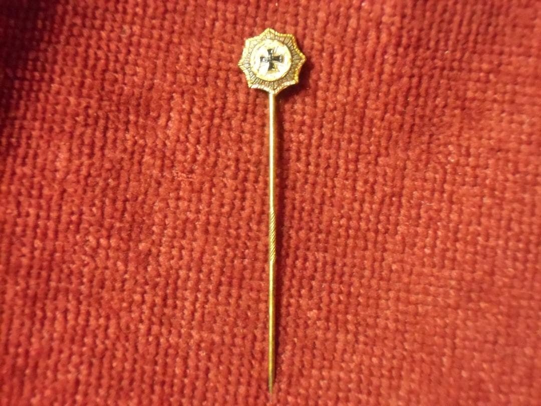 ＢＷドイツ軍/連邦軍＊１９５７年制定＊ドイツ十字章金章ミニチュアピン（実物）