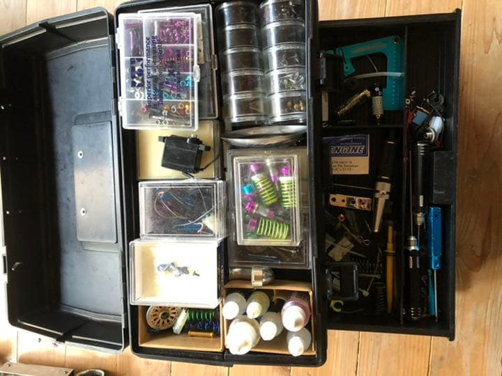 ナイトロ3エンジンカー