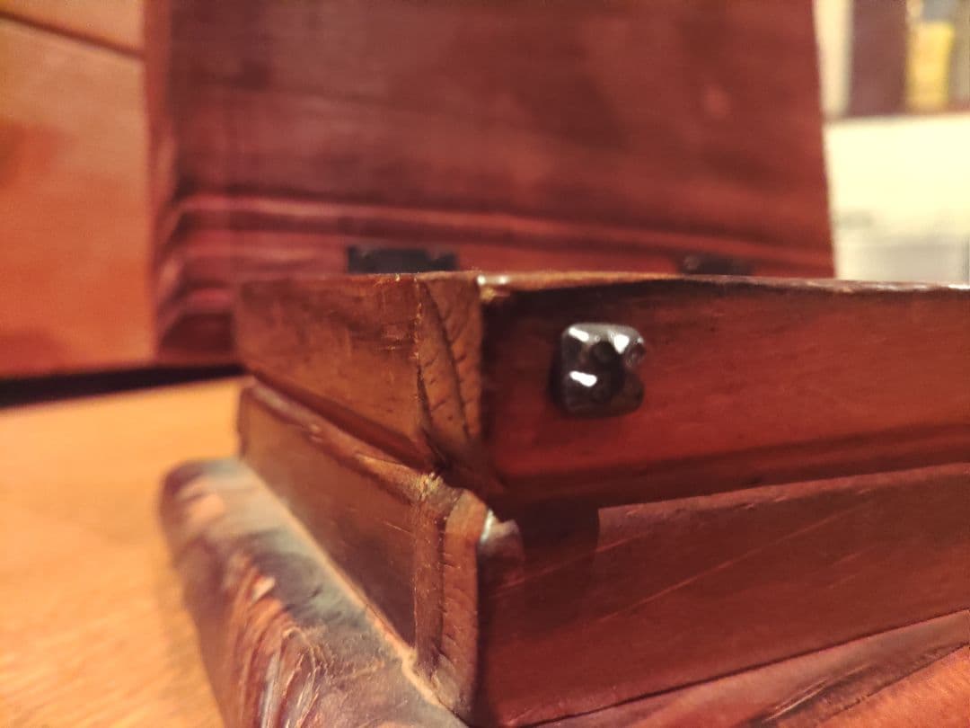 希少　宝箱　木彫　木箱　木製　彫刻 帆船　アンティーク　ヴィンテージ　レトロ