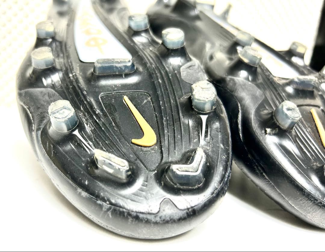 NIKE レジェンド9エリートFG （ブラックxゴールド）サッカー26.5cm