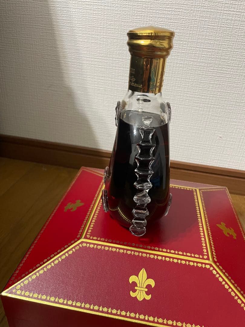 レミマルテンルイ13世金キャップ700ml箱付きナンバー一緒