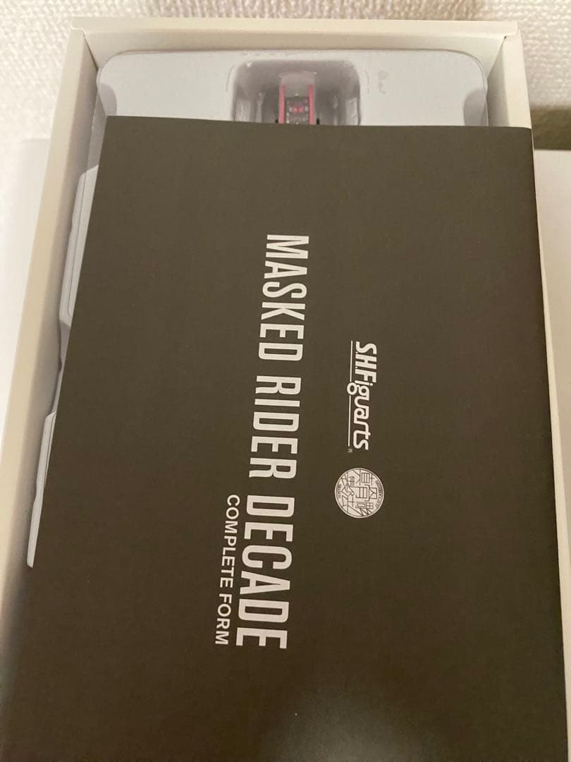 真骨彫製法　仮面ライダーディケイド　コンプリートフォーム