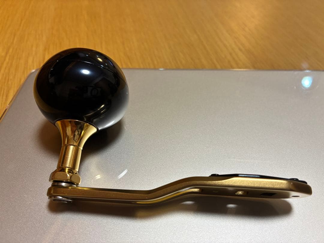 ソルティガic 300 6.3 右ハンドル 美品　ライン付き0.8号300m