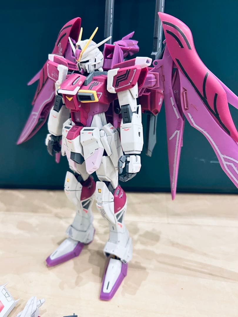 MG 全塗装完成品 デスティニーインパルスガンダムR リジェネス