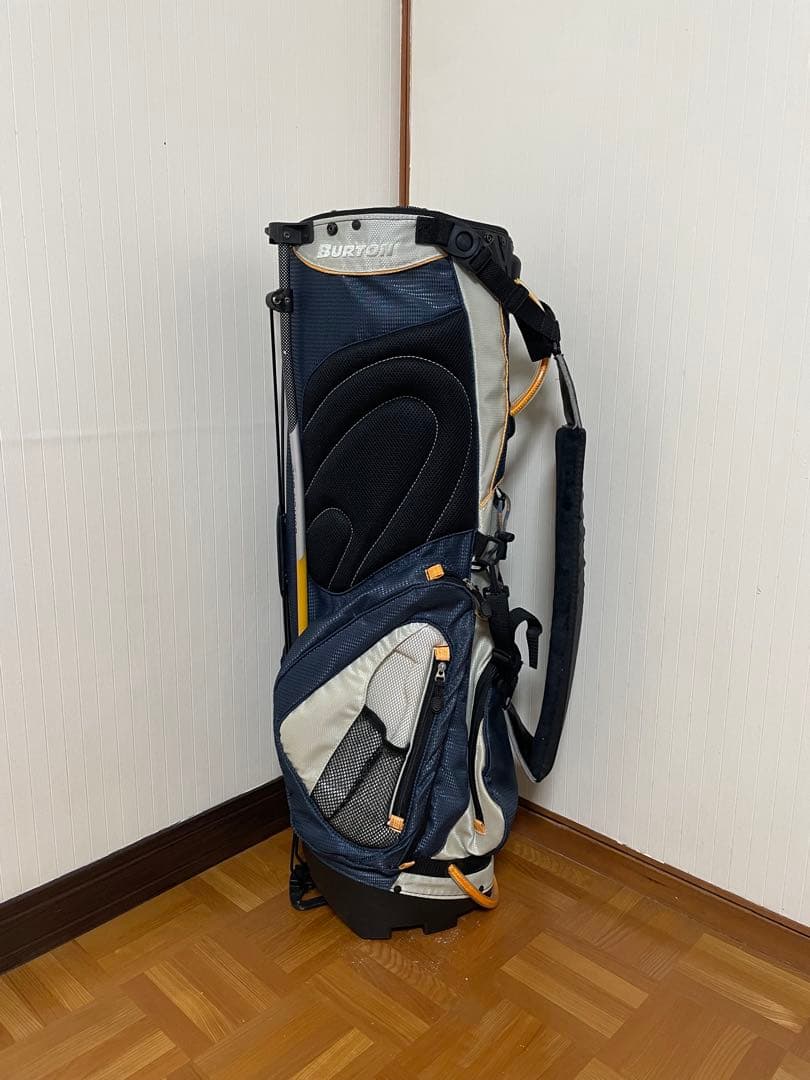 BURTON（バートン）の軽量スタンドゴルフバック
