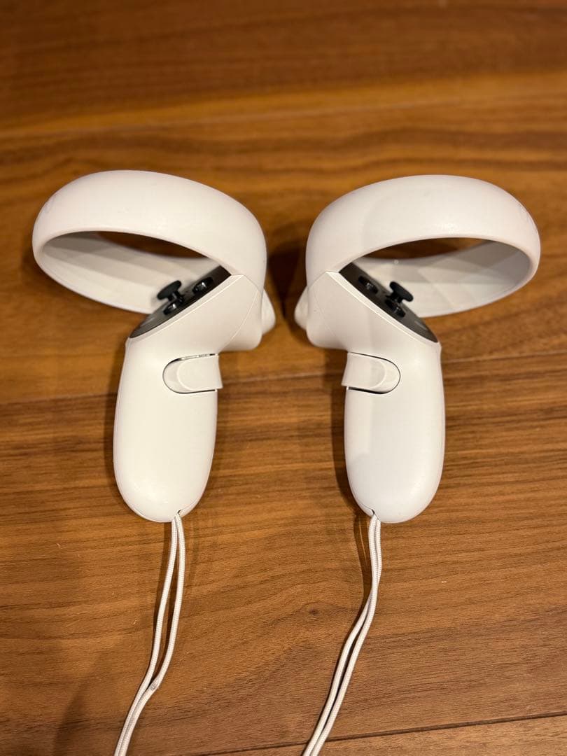 【美品】 Quest 2 128GB 本体＋コントローラー2個