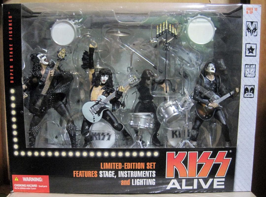KISS ALIVE DX BOX　マクファーレントイズ フィギュア