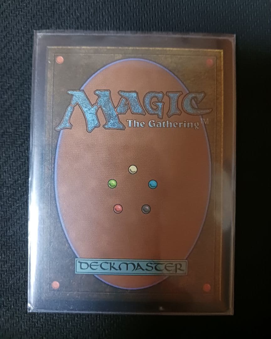 シルバー・シュラウドの衣装　サージfoil