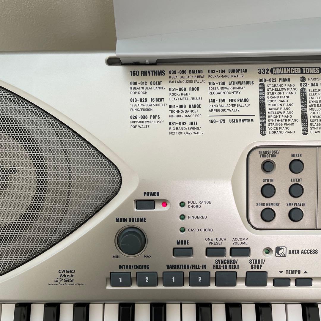 電子キーボード　CASIO CTK-900