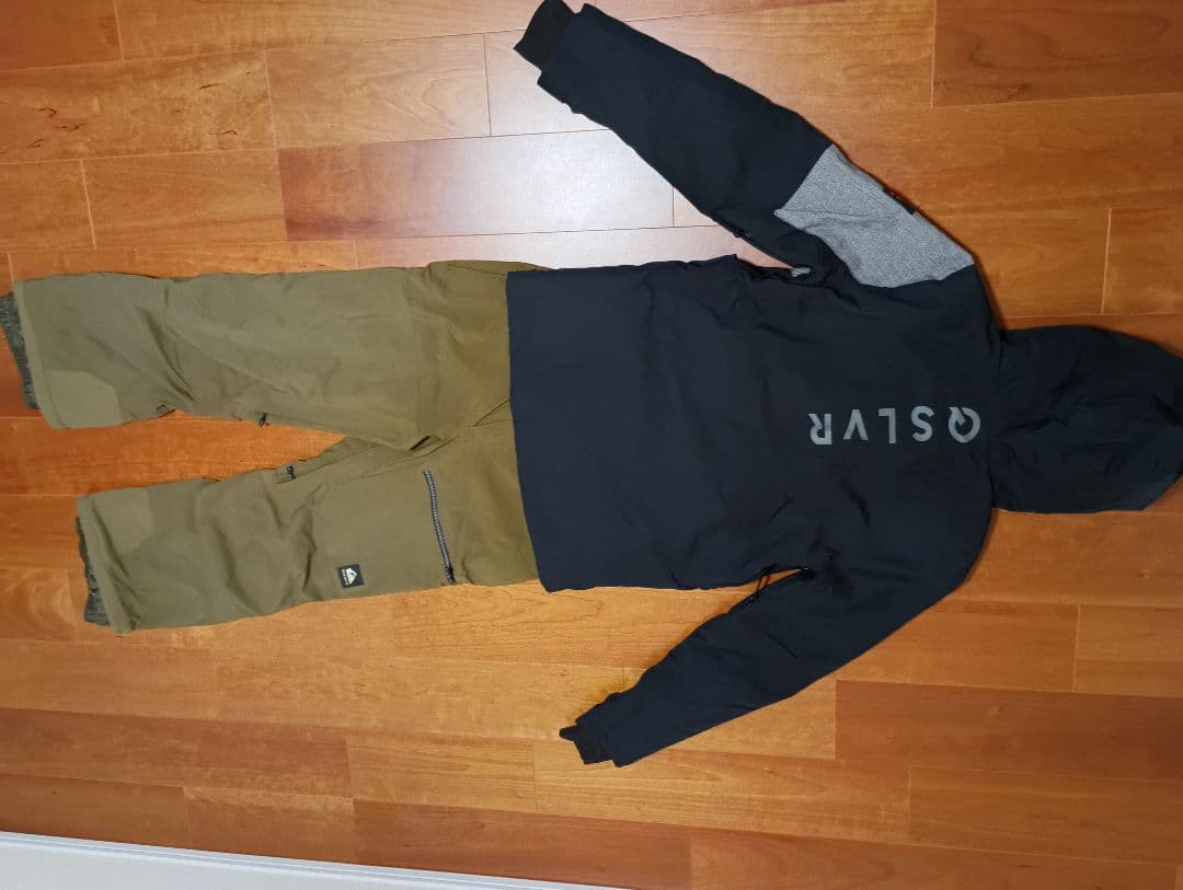 QUICKSILVER GORE-TEX ビブパンツ & ジャケット Mサイズ