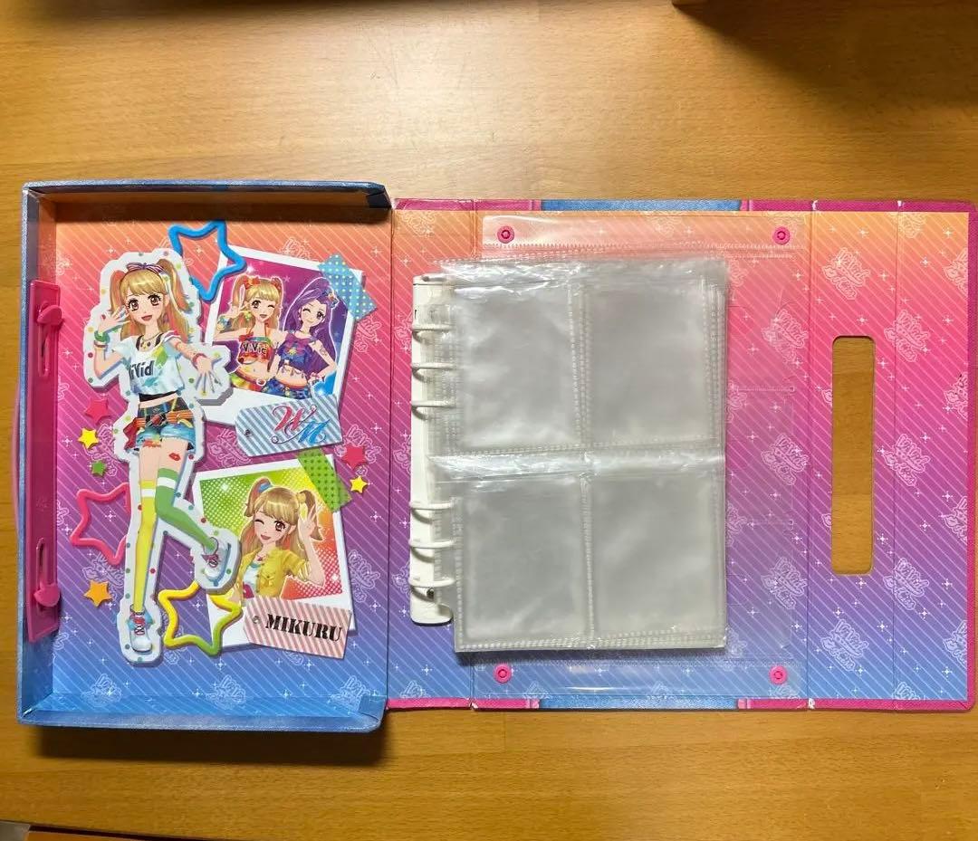 【レアカード有】アイカツカード122枚まとめ売り＋おまけのバインダーつき