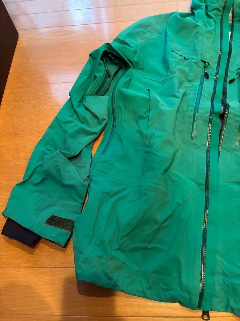 マムート　ハードシェルジャケット　バックカントリー　mammut スキーウエア