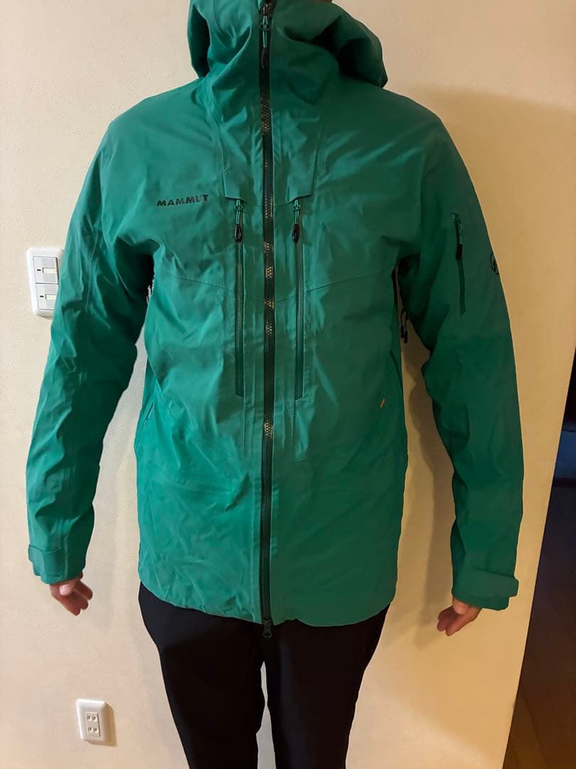 マムート　ハードシェルジャケット　バックカントリー　mammut スキーウエア