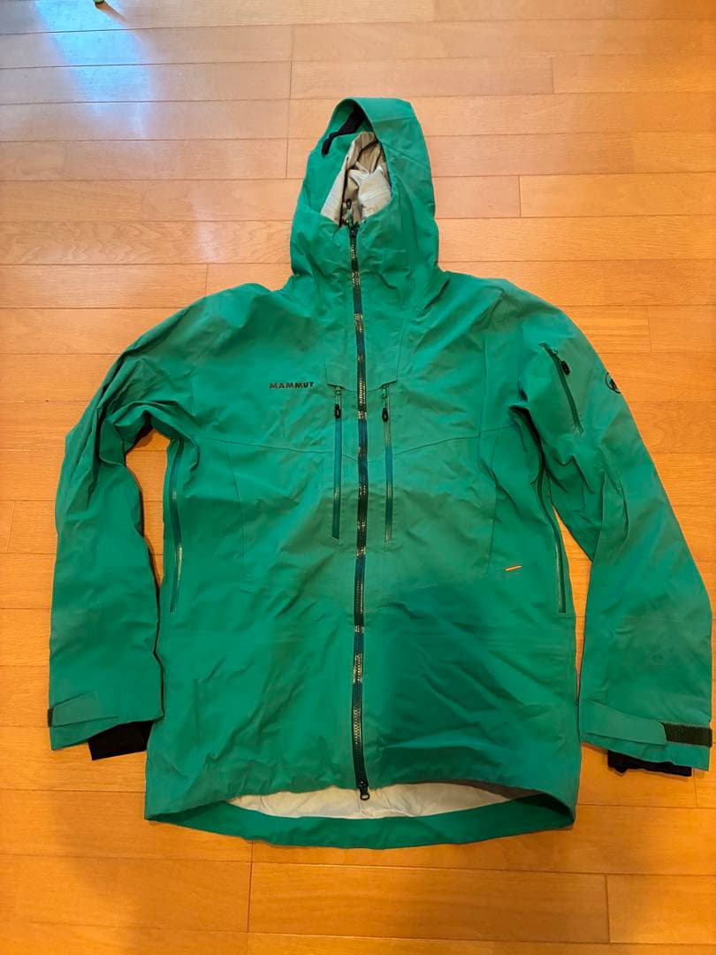 マムート　ハードシェルジャケット　バックカントリー　mammut スキーウエア