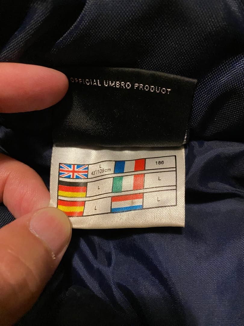 umbro アンブロ サッカーイングランド代表 中綿ナイロンジャケット