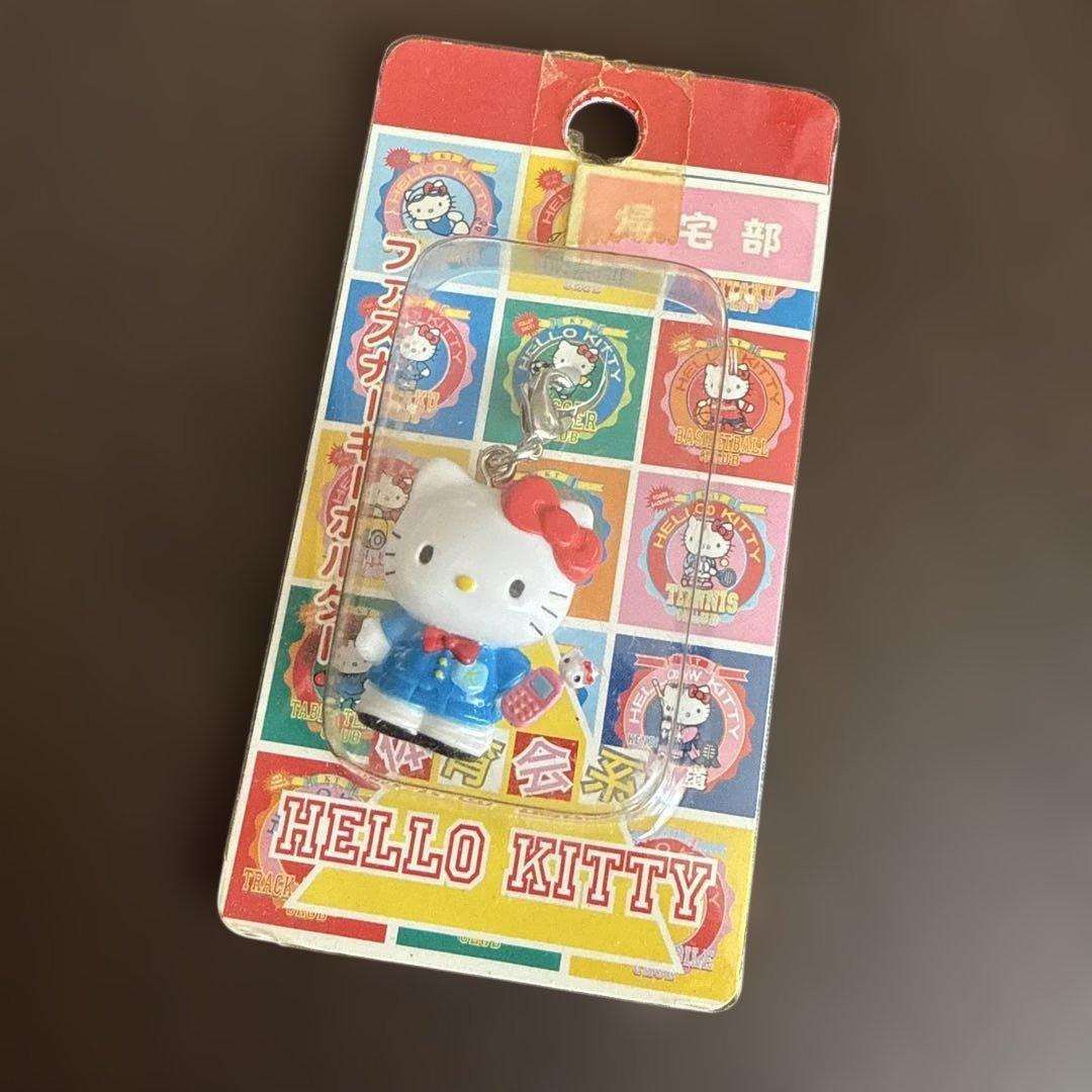 サンリオ　ハローキティ　体育会系　帰宅部　制服　キーホルダー　ご当地　2001