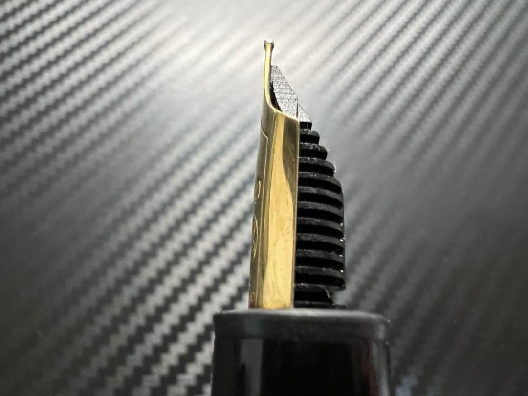 モンブラン マイスターシュテュック 146 万年筆 18C 全金 M 中字