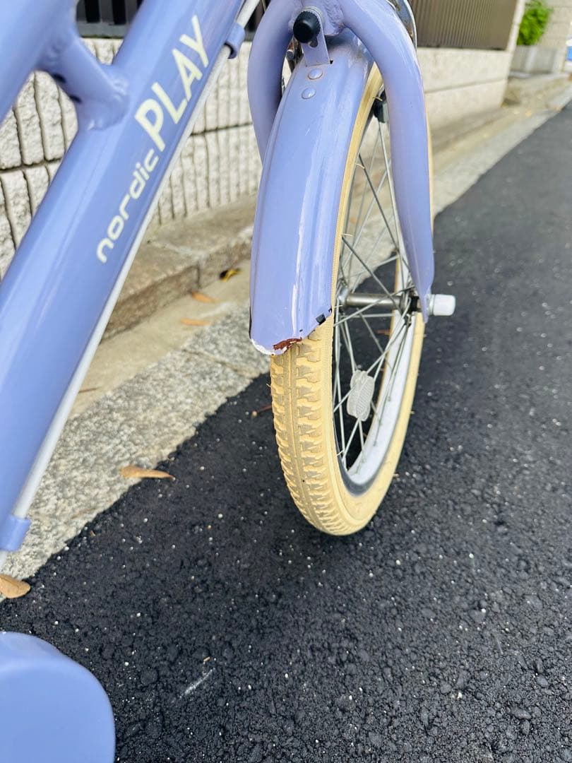 中古車　幼児用　18インチ　美品