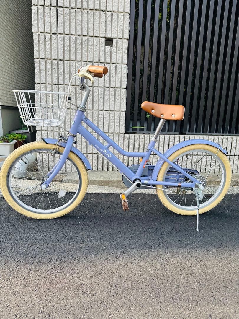 中古車　幼児用　18インチ　美品