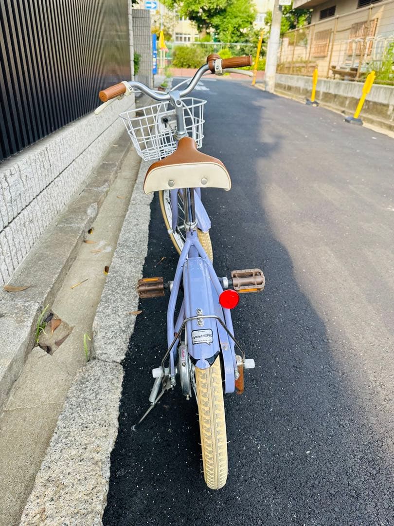 中古車　幼児用　18インチ　美品