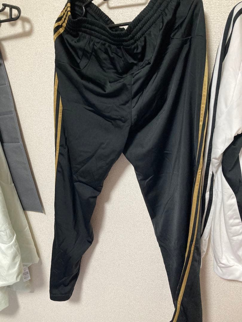 adidas レアルマドリード　上下　Oサイズ
