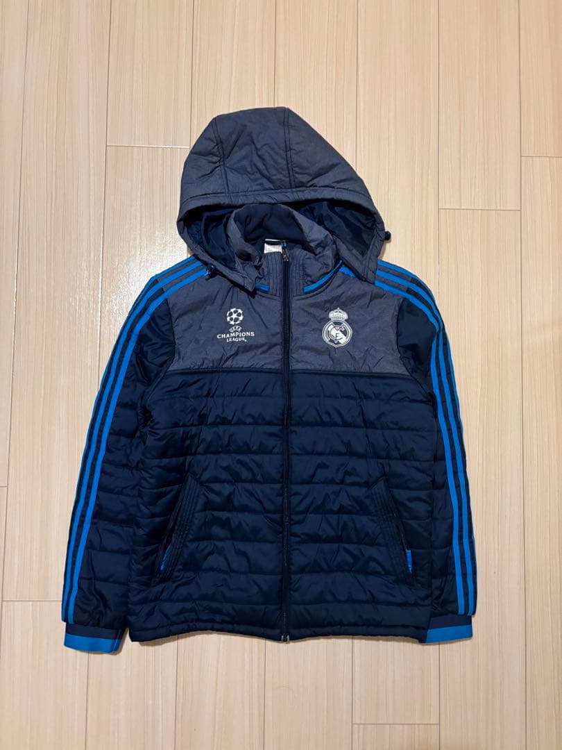 レアル・マドリード ダウンジャケット チャンピオンズリーグ Mサイズ