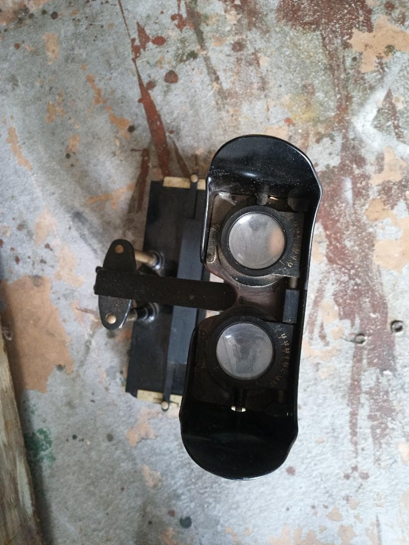 Bausch & Lomb 光学測量器具｜レイバン源流のバルカナイトフレーム