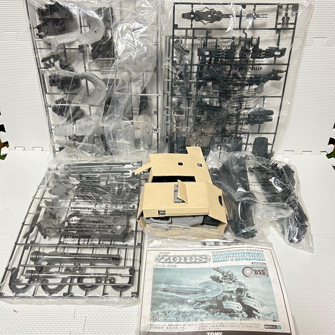 未組立 内袋未開封 ゾイド マッドサンダー 初回ゾイドカード付属 ZOIDS