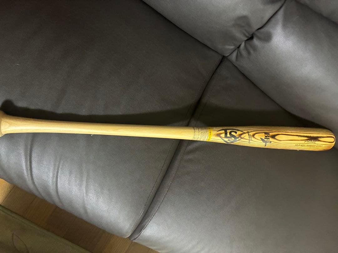 Louisville Slugger Prime バット　84センチ　880g