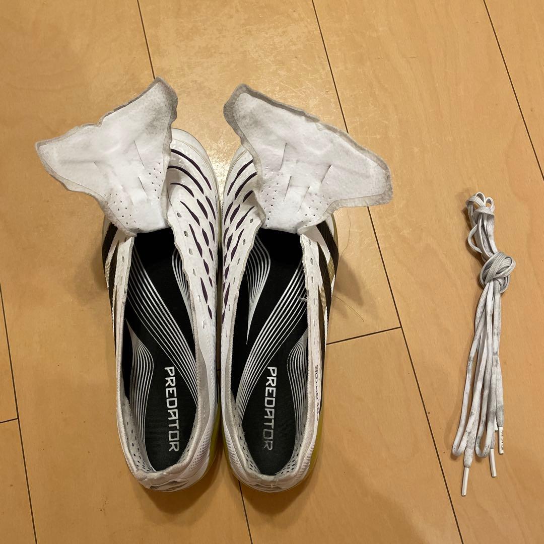 アディダス　プレデターエリートHG.AG