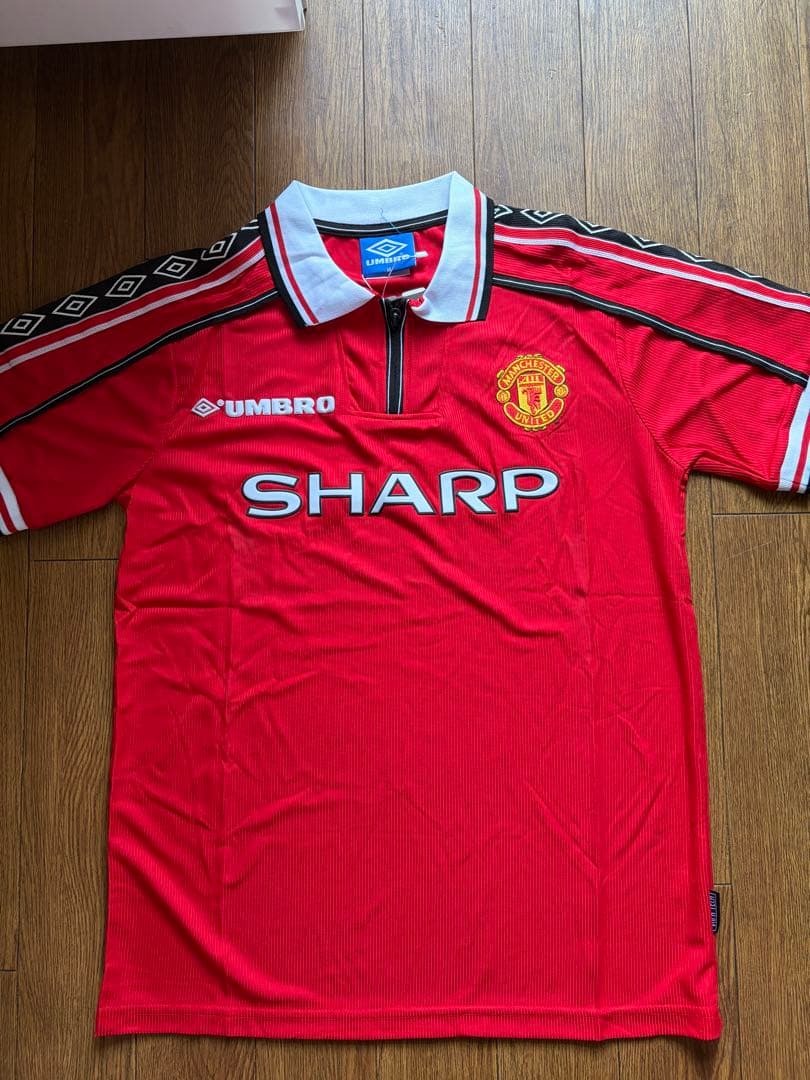 マンチェスター　ユナイテッド99年ヴィンテージ ユニフォームUmbroSHARP