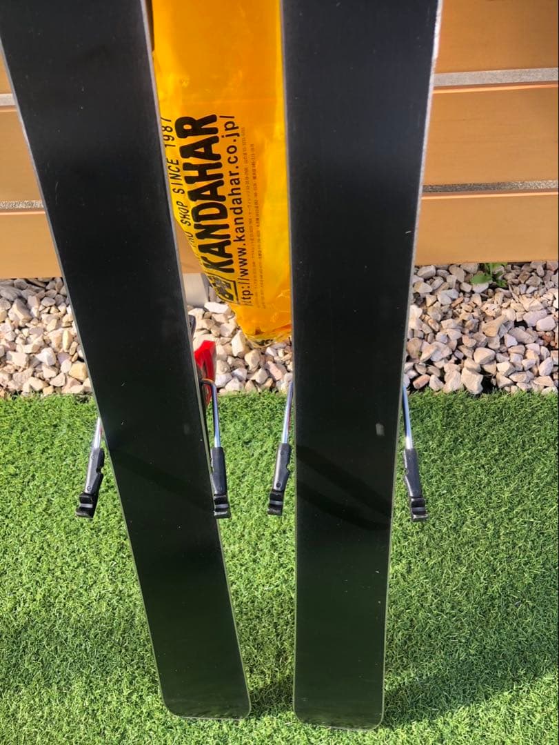 スキー板　靴　ジュニアスキー ATOMIC REDSTER Ｊ２ 130cm