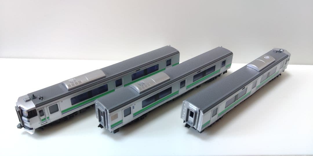 KATO キハ201系ニセコライナー Nゲージ 3両セット