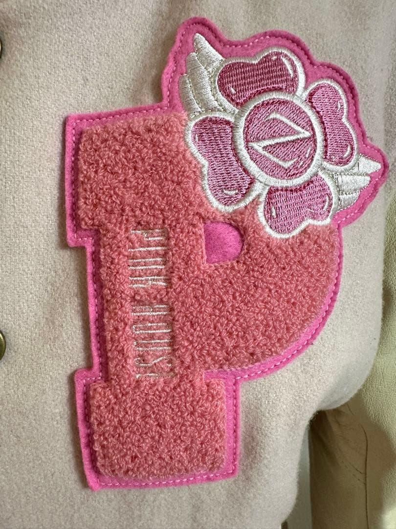 （美品）ももいろクローバーZスタジアムジャンパーピンクハウスコラボ　Mサイズ