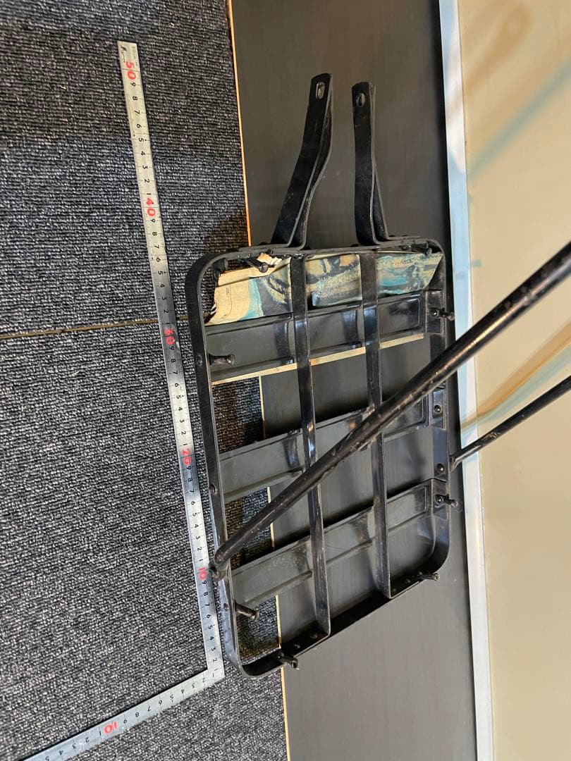 未使用（昭和61年1986.年製）昔の運搬車のリアキャリア