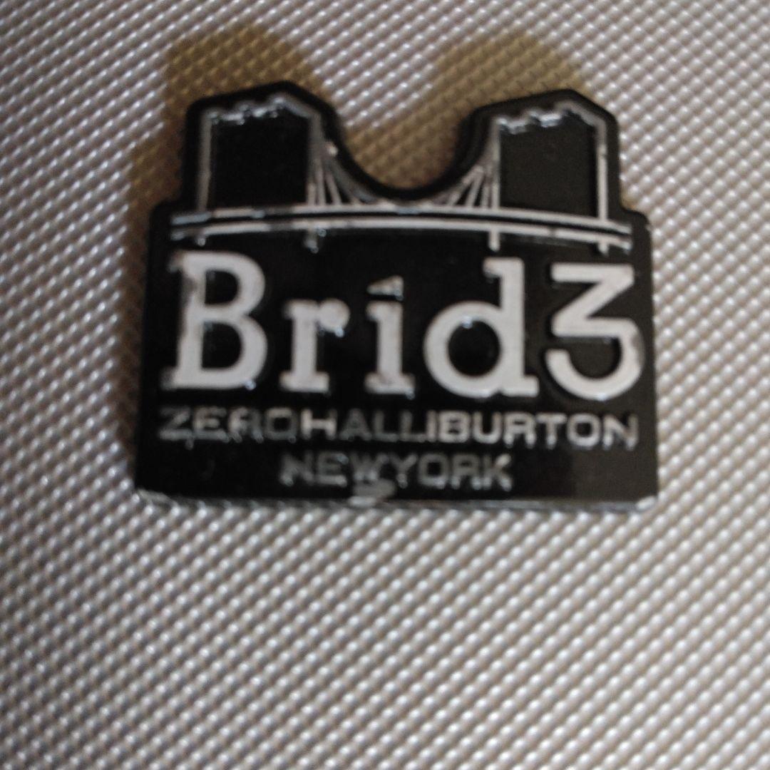 Brjd3 　大型スーツケース　63L　オフホワイト