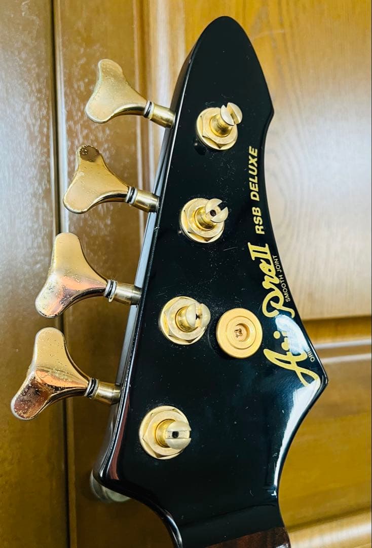 AriaProⅡ RSB DELUXEエレキベース　ビンテージ