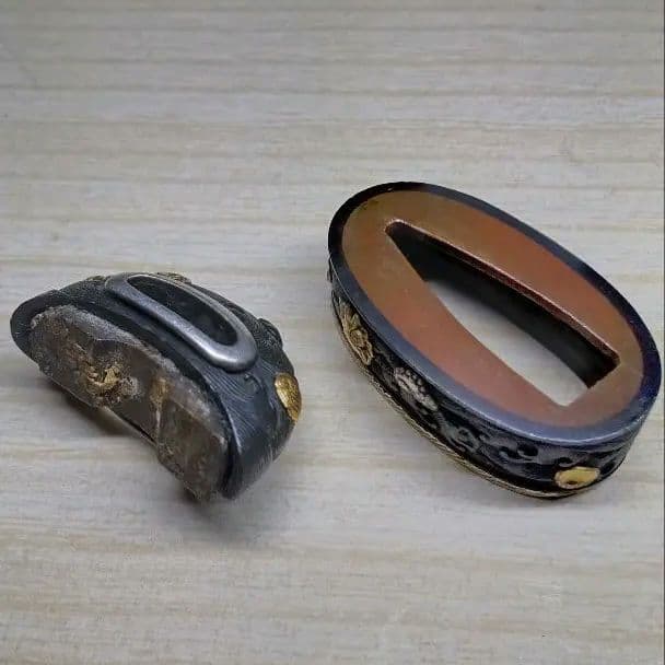 刀装具　美品海図貝づくし【縁、栗形、頭？鐺】