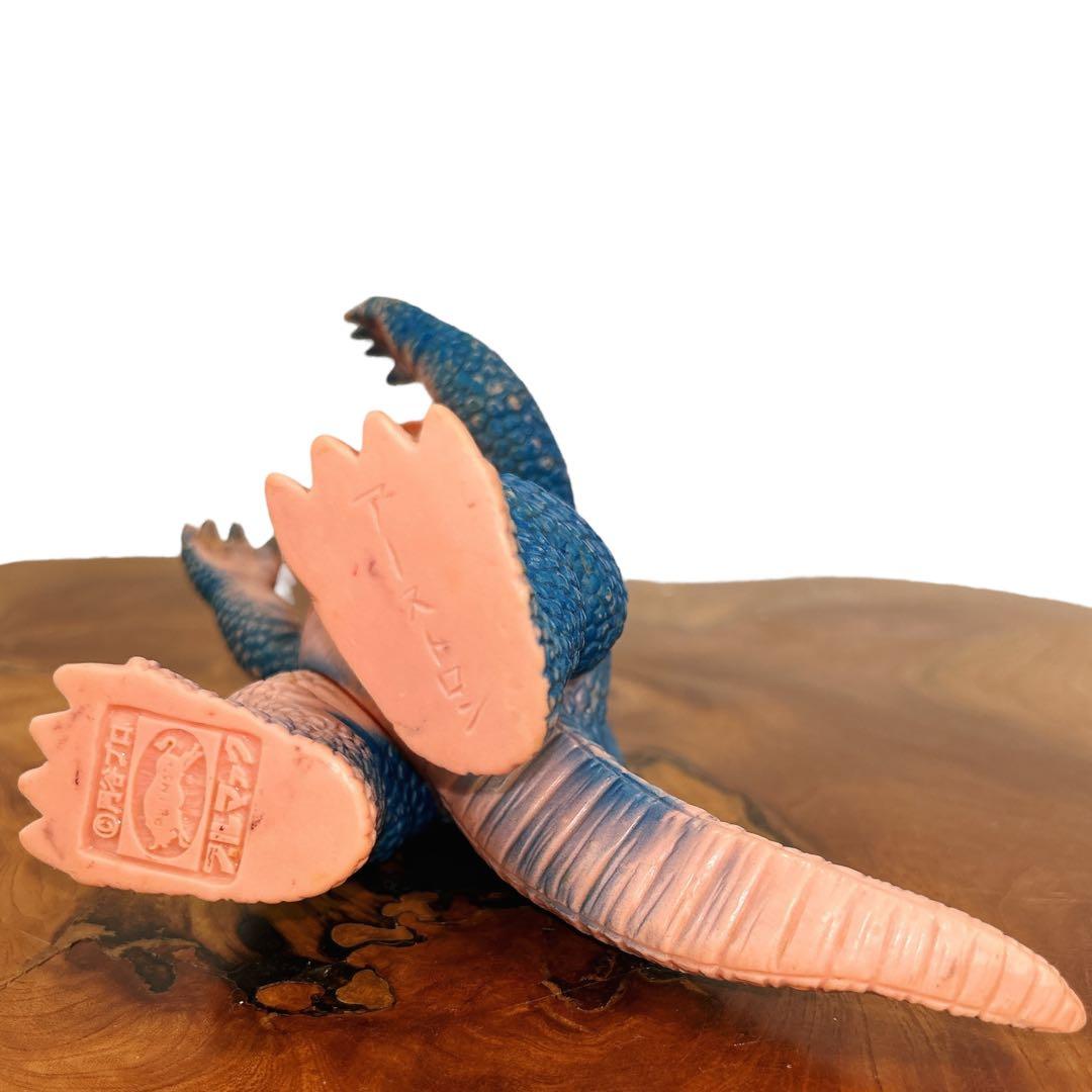 ブルマァク アーストロン 怪獣ソフビ フィギュア ウルトラマン