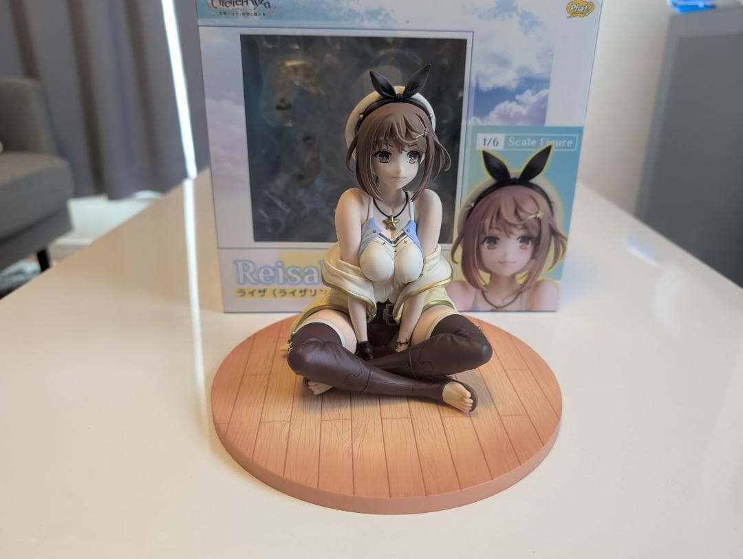 [最終値下げ]ライザ スケールフィギュア2体まとめ売り