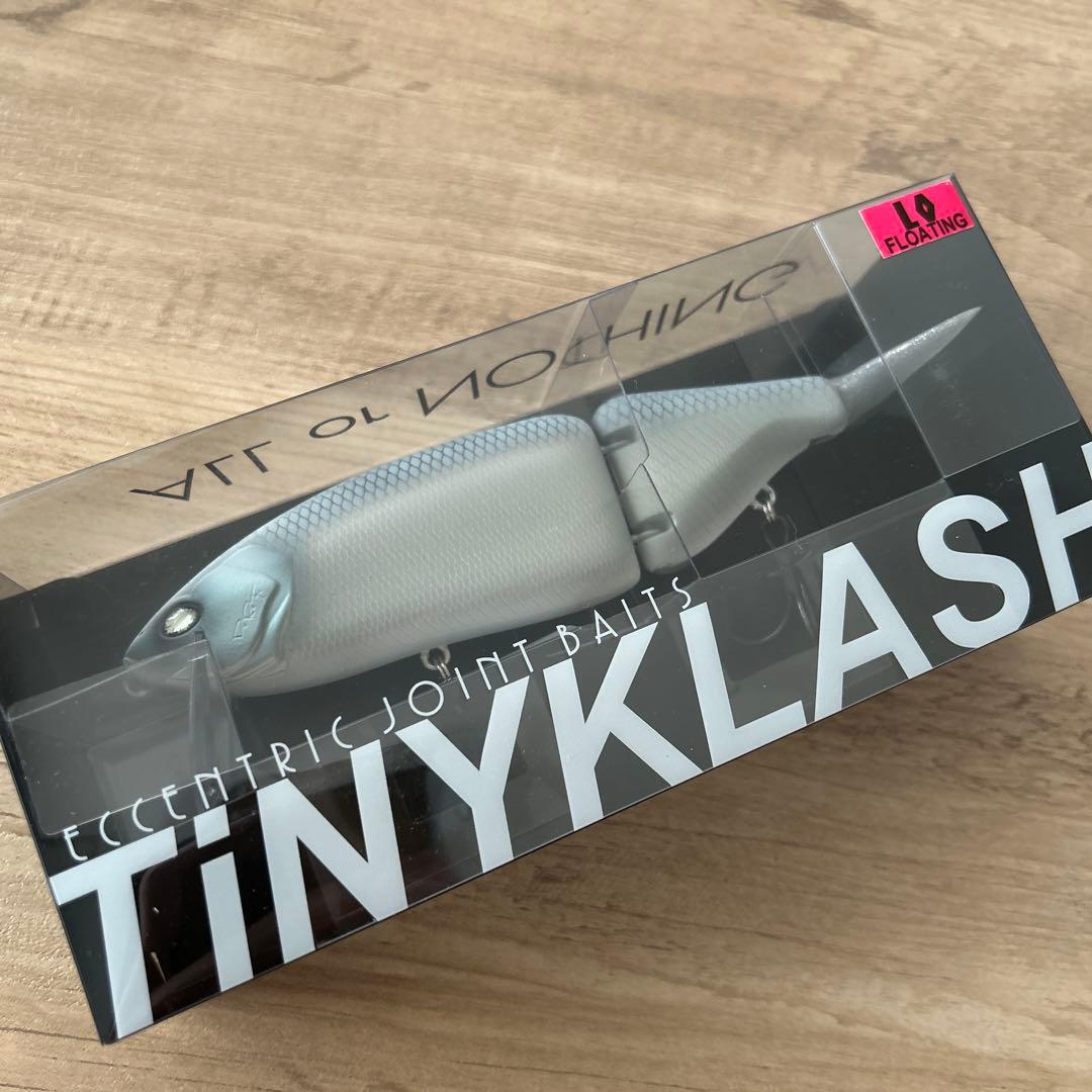 希少　DRT タイニークラッシュLow 限定カラー